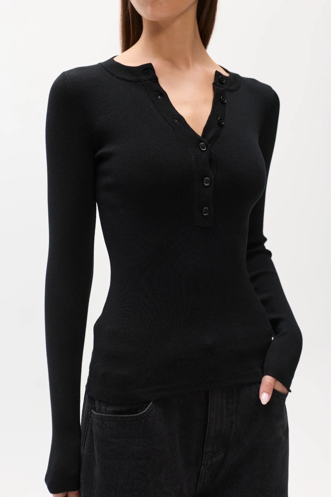 ORIEN LONGSLEEVE - BLACK