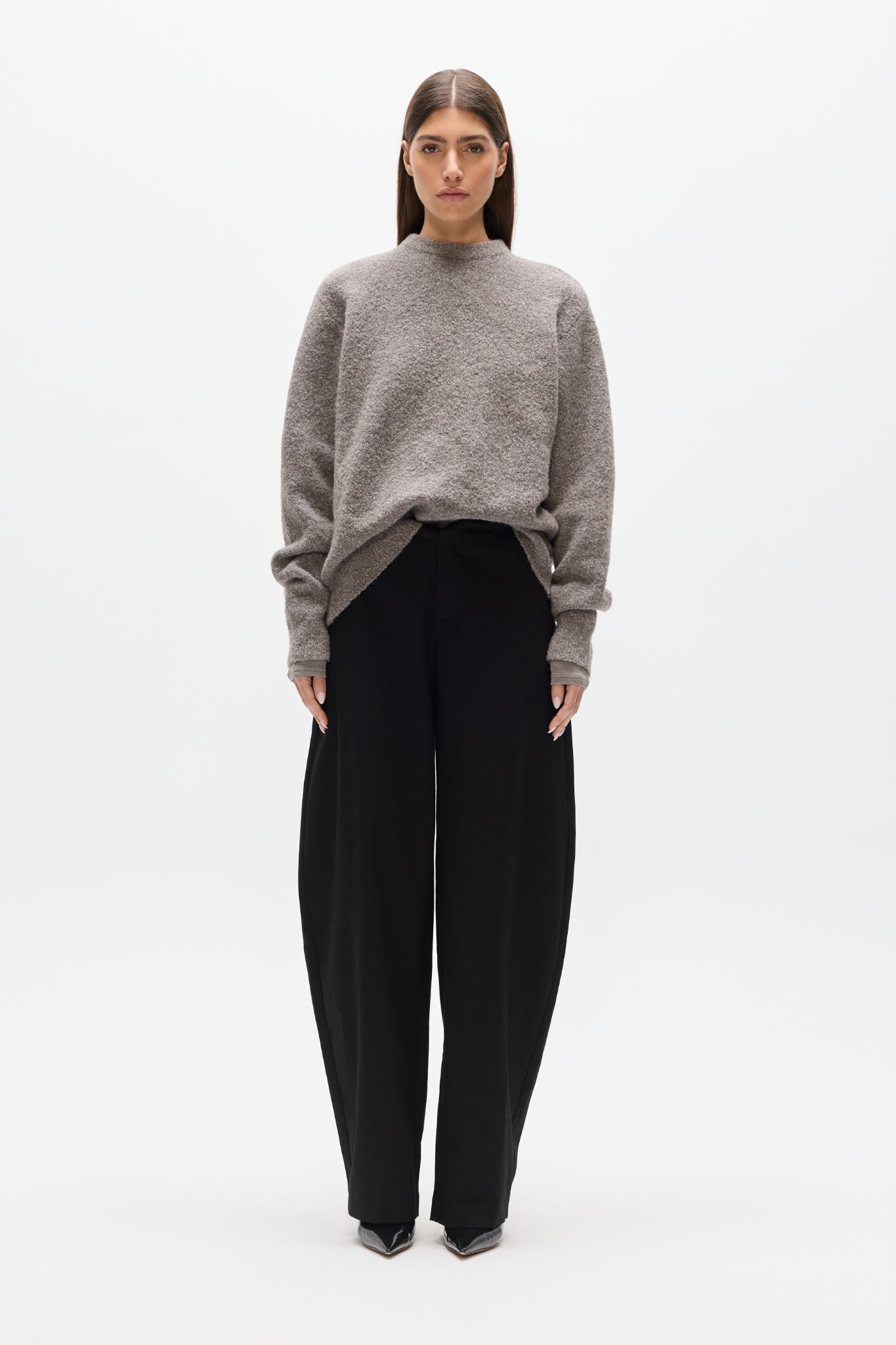 STELLA CREW NECK - BEIGE GREY