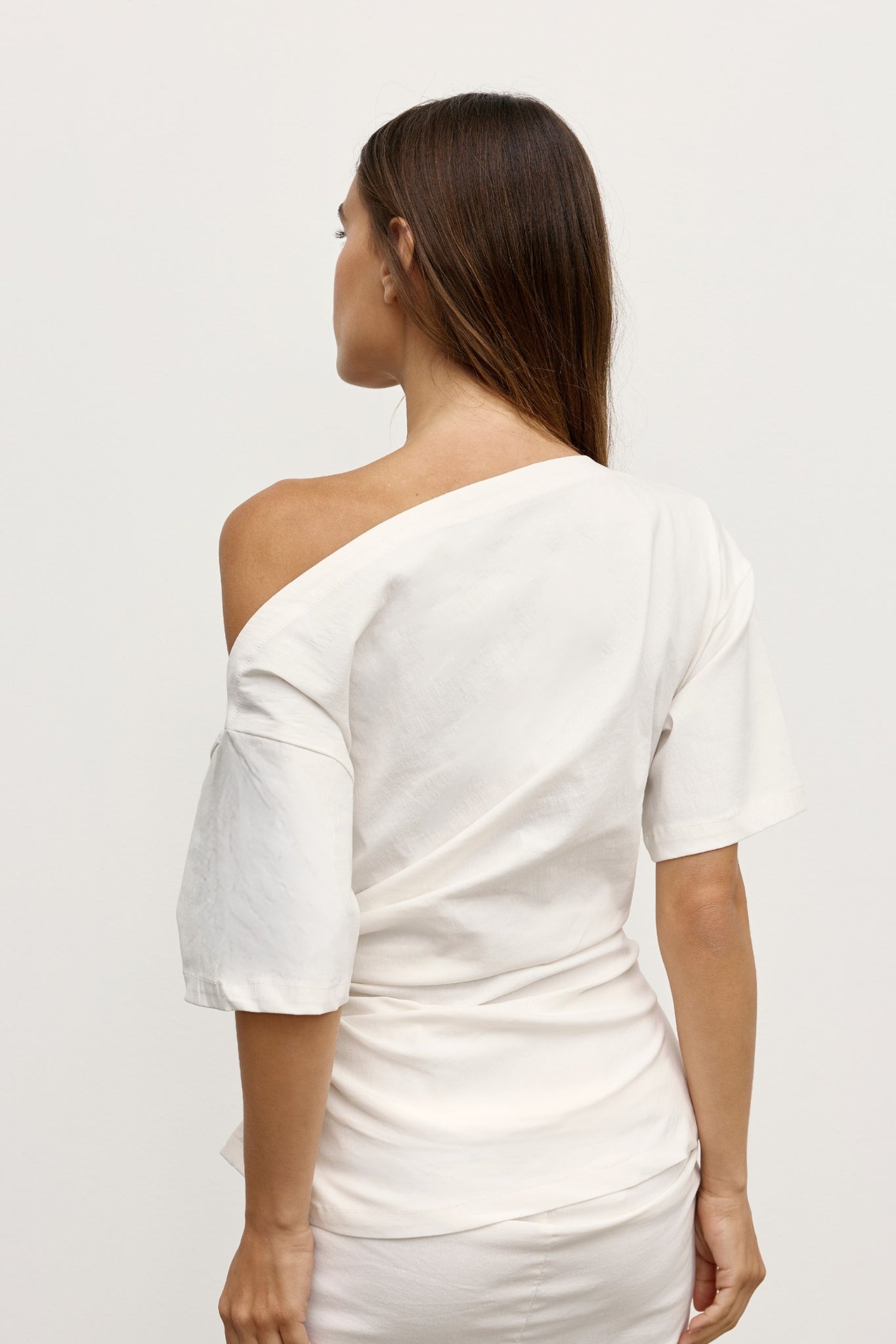 SUKI TOP - WHITE