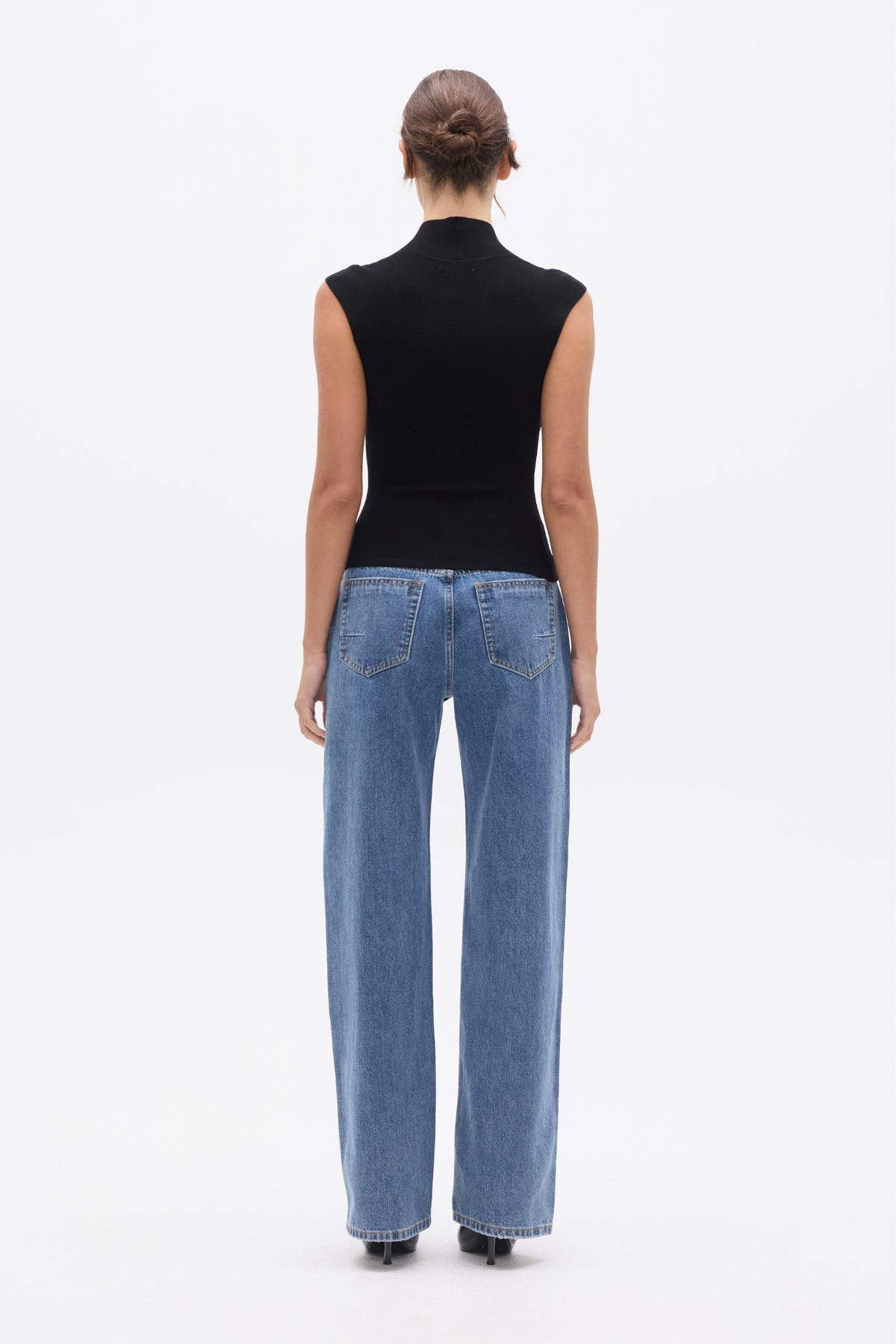 ZELIA TOP - BLACK